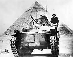 30 de abril - Hitler se suicida em Berlim