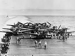 Os EUA derrotaram o Japão na Batalha de Midway.