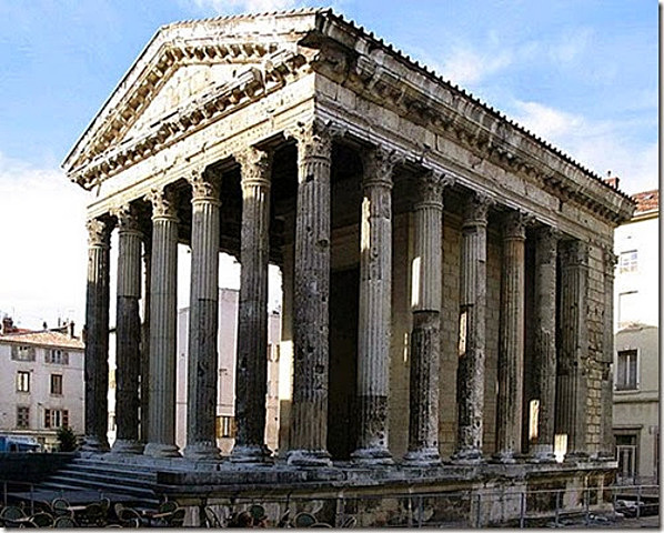 Uso de columnas y dintel.