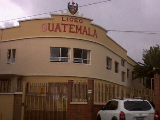 ento al Liceo Guatemala