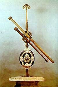 Primer telescopio. Galileo Galilei.