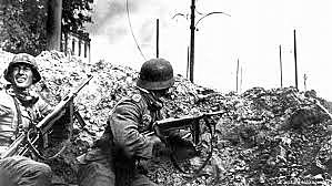 22 de junho - Alemanha ataca a União Soviética.