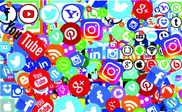 El bomm de las redes y el internet.