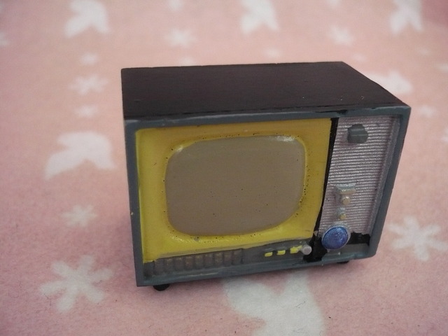 Mini Television