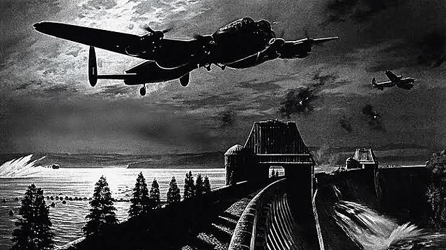 aviação alemã começa os bombardeios noturnos a várias cidades inglesas.