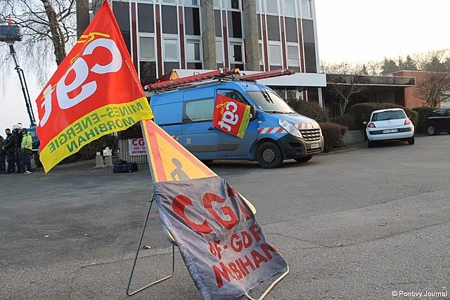 MORBIHAN - MANIFESTATION  INDUSTRIES ÉLECTRIQUES ET GAZIÉRES