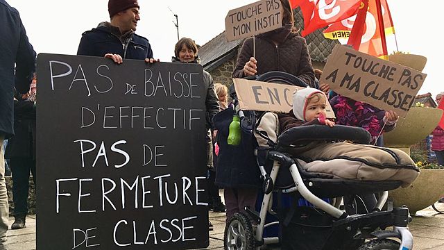 ENSEIGNEMENT - MOBILISATION CONTRE RÉFORME CARTE SCOLAIRE