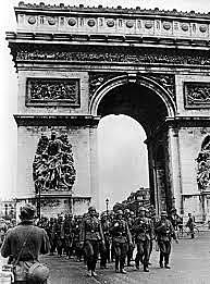 os alemães começam a atacar a cidade de Londres