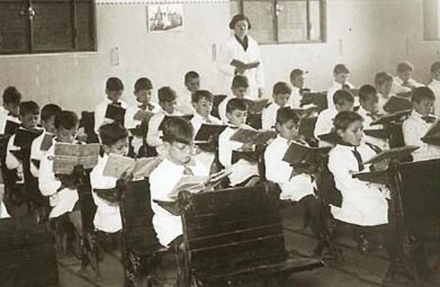 Revolución Educativa en Colombia  1776-1789