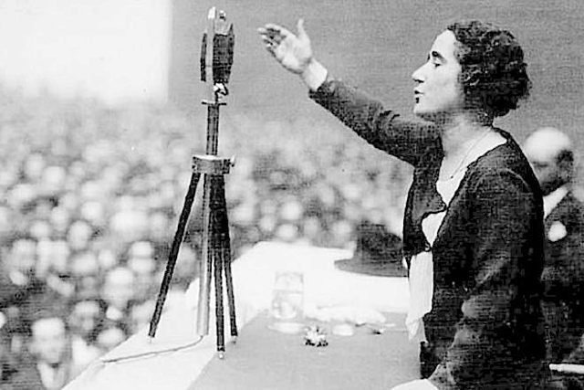 Clara Campoamor Rodríguez