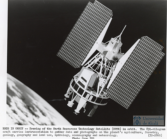Primer satélite de tecnología
