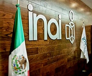 Entra en vigor la Ley General de Transparencia y Acceso pública y se crea el INAI