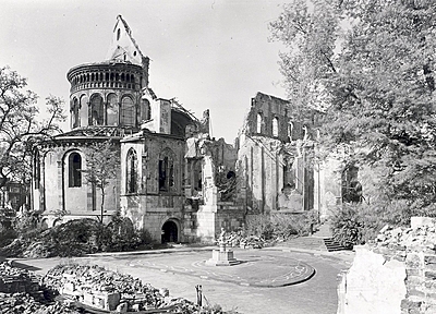 Vue depuis le Nord-Est de l'église.