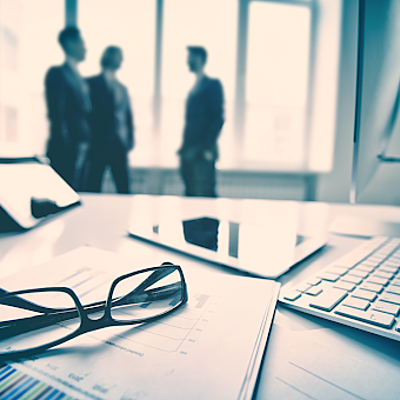 Timeline: Línea del tiempo de las Escuelas de la Administración