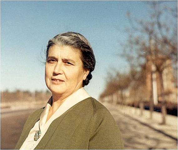 María Moliner (1900-1981)