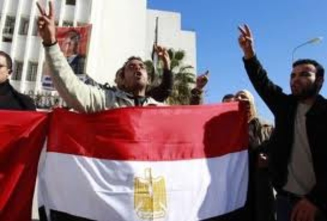 TRIUNFO DE LA REVOLUCION EGIPCIA