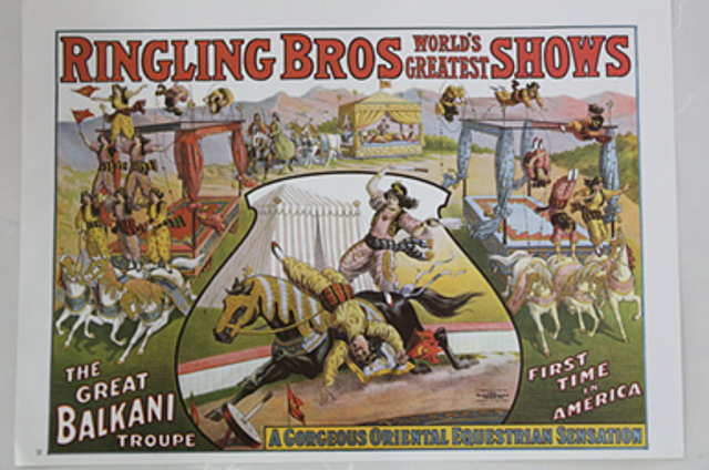 Primera Cartelera publicitaria.