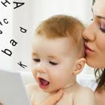 Timeline: Adquisición y desarrollo del lenguaje en la infancia.