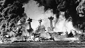 Los japoneses atacan la base estadounidense de Pearl Harbor