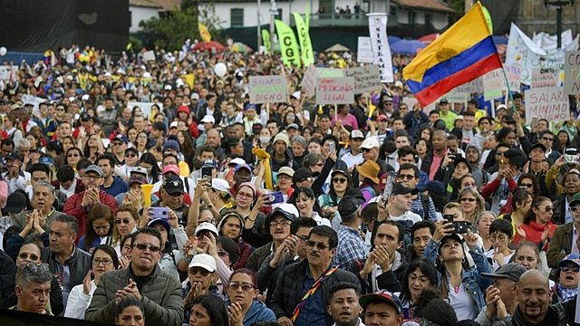 Problemáticas sociales, económicas y políticas