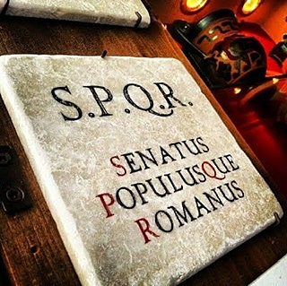 CREACION DEL S.P.Q.R