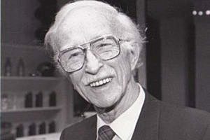 Fritz Jahr. Usa el término bio-ethik