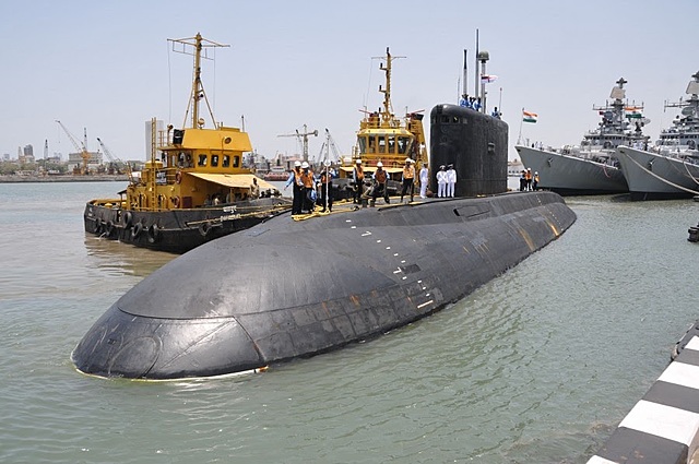 Submarino indio "Sindhurakshak"