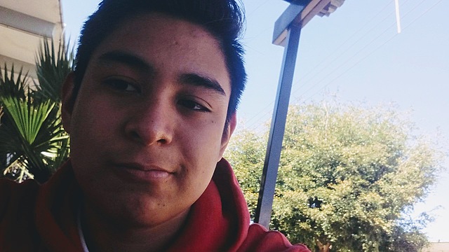 Okey, pies en la tierra...