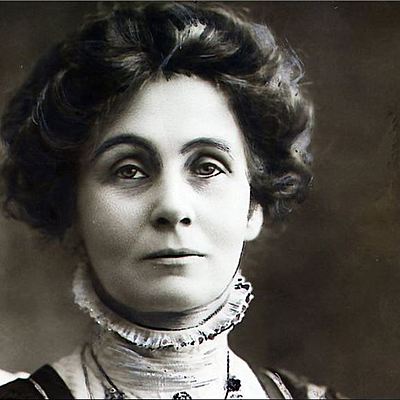 Timeline: Feminismos