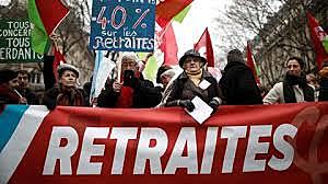 SOCIAL - MANIFESTATION CONTRE LES RÉFORMES DES RETRAITES