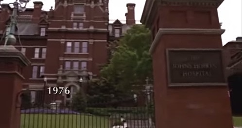 Ben se gana la especialización en neurocirugía en Johns Hopkins