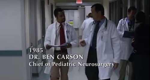 Ben es nombrado Jefe de neurocirugía pediátrico