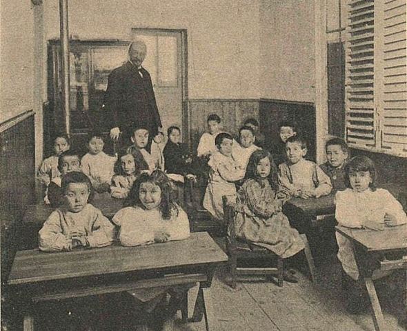 La alfabetización continúa extendiéndose por Europa