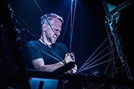 WWW (WORLD WIDE WED)