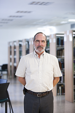 PUBLICACIÓN DEL PRIMER ARTICULO DE BIOETICA EN COLOMBIA.