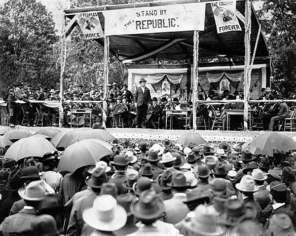 HUMANISMO DEMOCRATICO