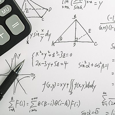 Timeline: Historia de las Matemáticas por Alanna N