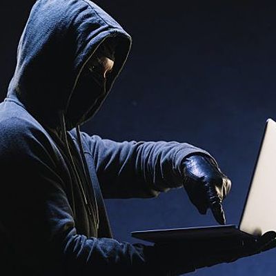 Timeline: Piratería Informatica