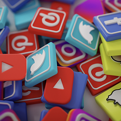 Timeline: Redes sociales