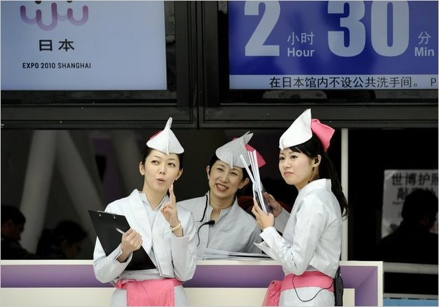 Chinese Woman Imprisoned for Twitter Message