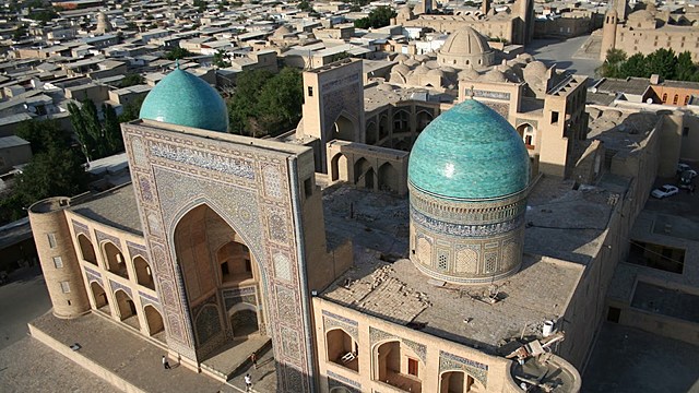 Universidad y el estudio De Aristóteles