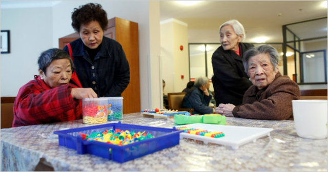 China, in a Shift, Takes On Its Alzheimer’s Problem