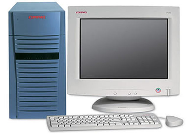 Aparece AlphaStation.