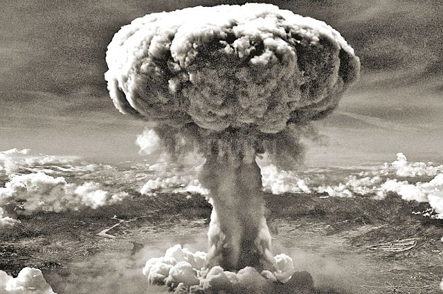 Bomba atómica lanzada por primera vez en Hiroshima