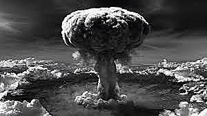 Estados Unidos jogam sua bomba nuclear sobre a cidade de Hiroshima