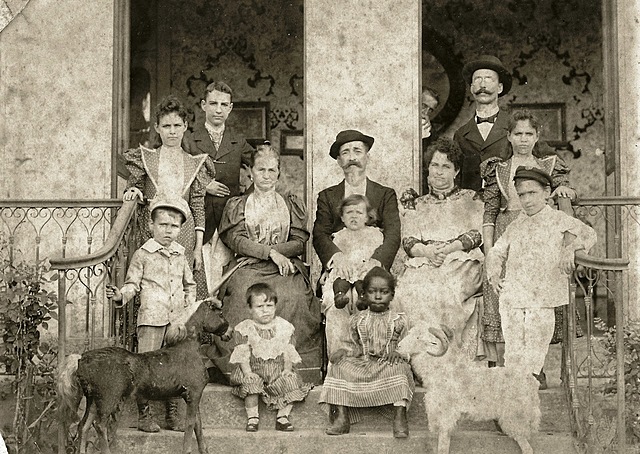 SÉCULO XIII - CRIANÇA PÚBLICA