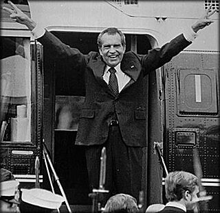 Richard Nixon resigns Presidency