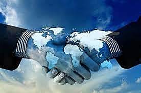 COMIENZA A FUNCIONAR EL GATT (ACUERDO GENERAL SOBRE ARANCELES ADUANEROS Y COMERCIO).