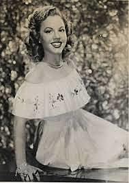 Paquita Muñoz tiene pretedientes