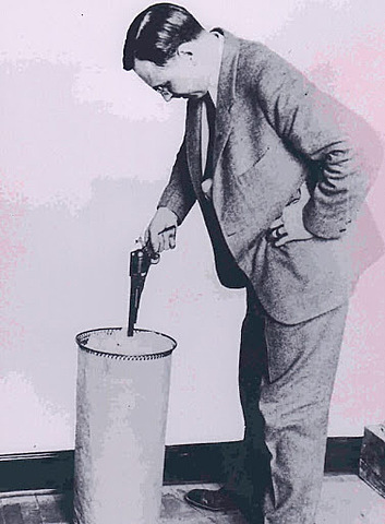 Goddard Forms the Bureau of Forensic Ballistics